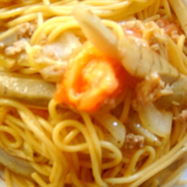 牛蒡トマトの生姜和風パスタ